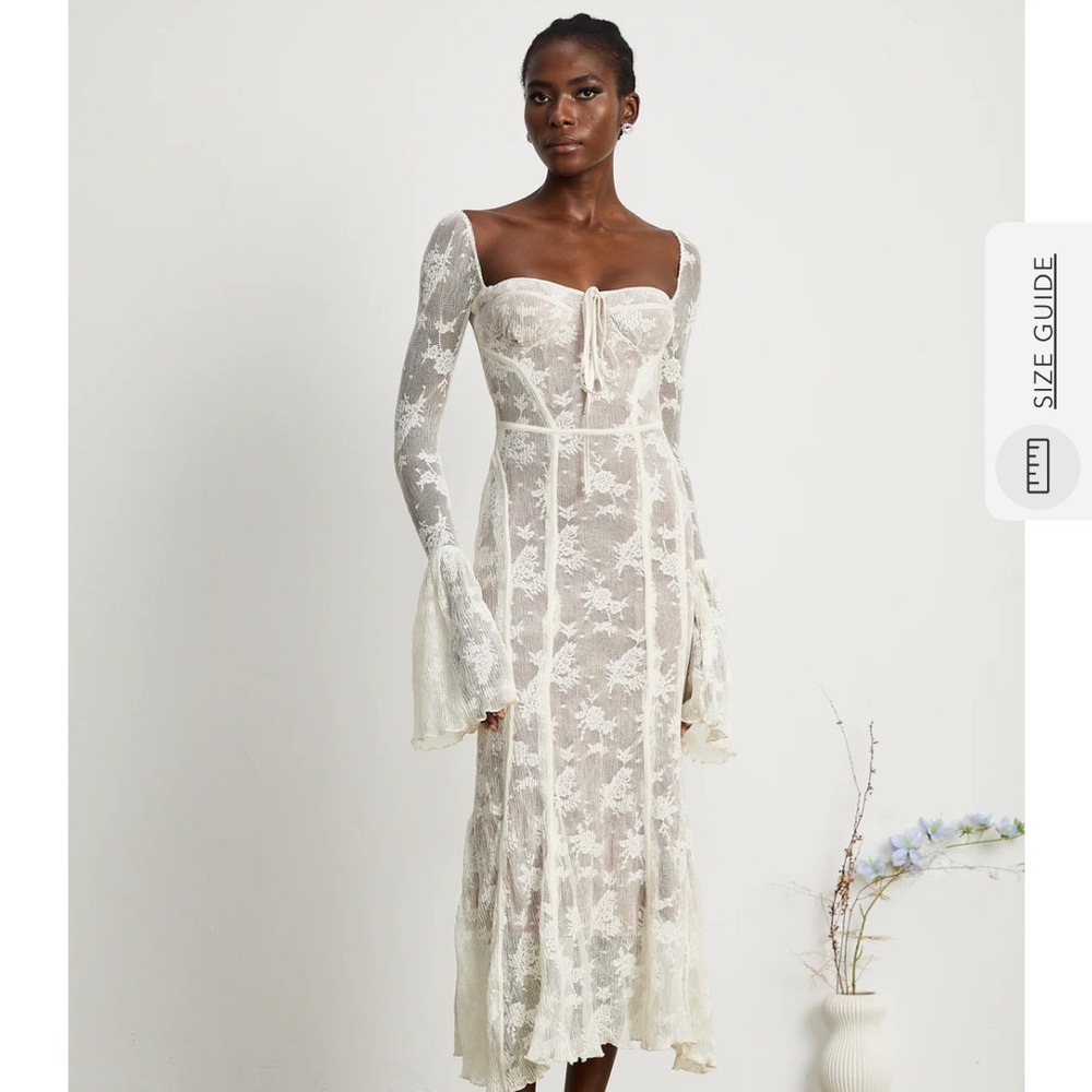 Elegant Cream Lace Dress